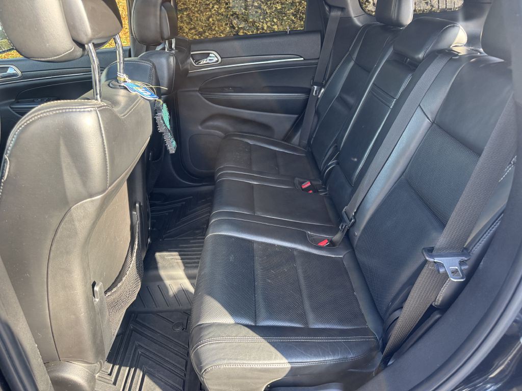 2016 Jeep Grand Cherokee Image 11