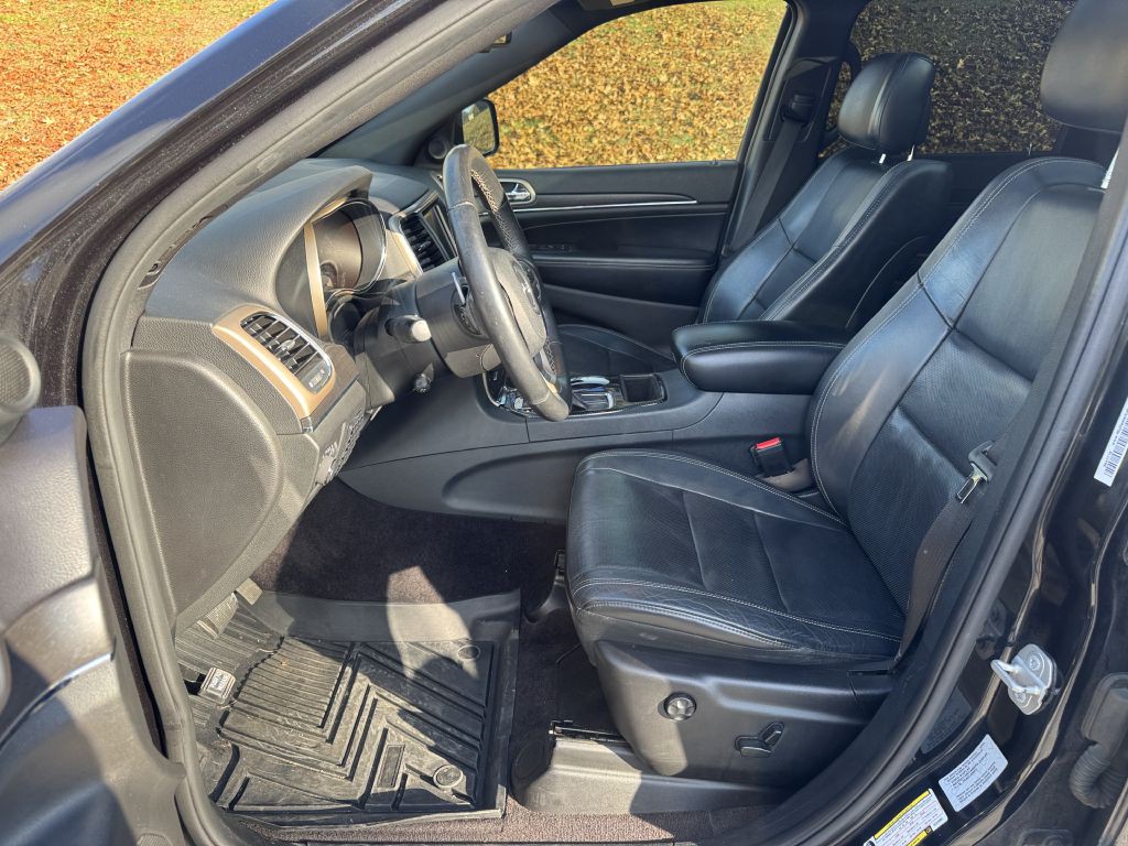 2016 Jeep Grand Cherokee Image 13