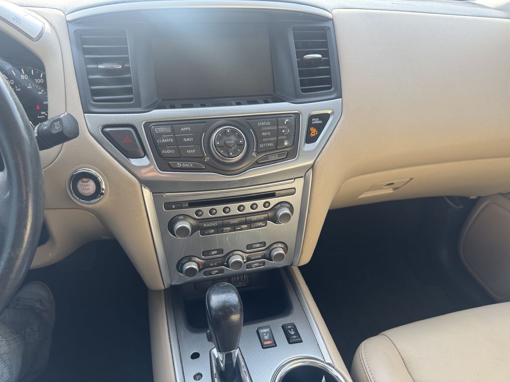 2018 Nissan Pathfinder Image 15