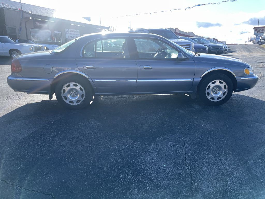 2000 Lincoln Continental Image 6