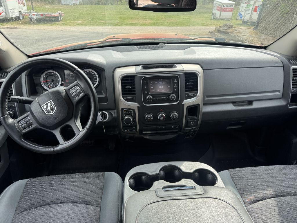2014 RAM 1500 Image 11