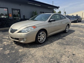 Image for 2004 Toyota Camry SE ID: 7589610