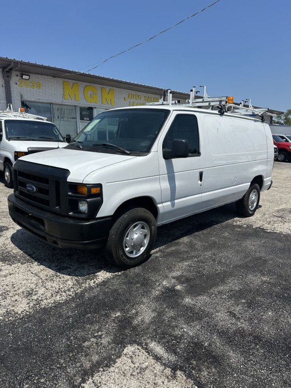 2009 Ford Econoline Image 2