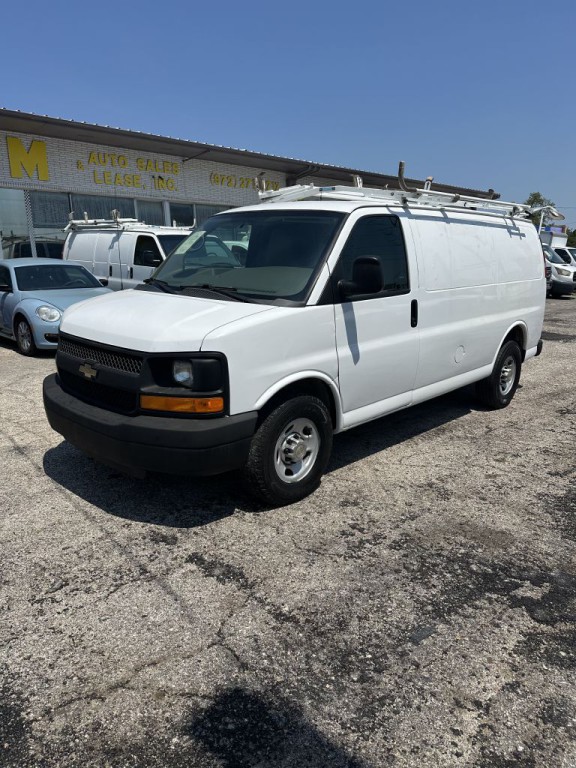 2012 Chevrolet Express Image 2
