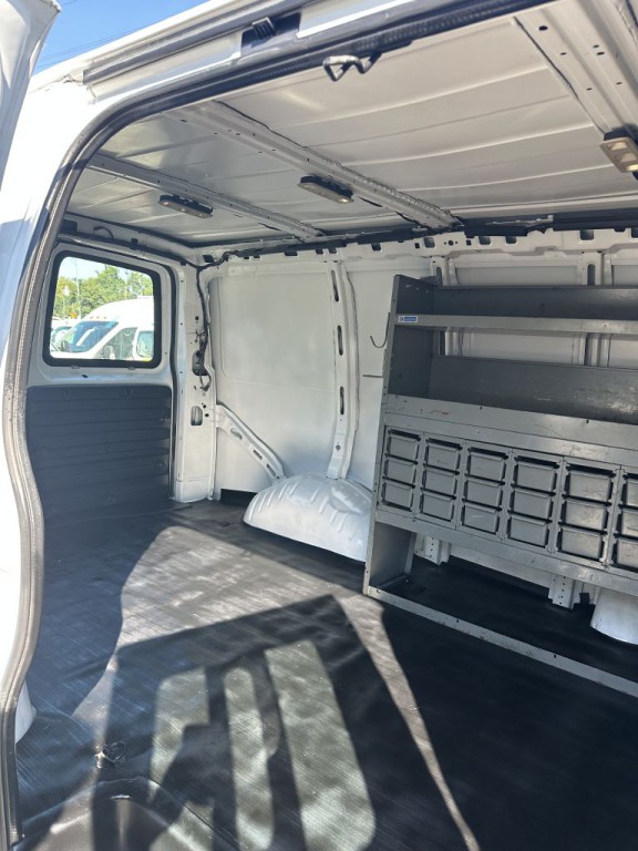 2021 Chevrolet Express Image 10
