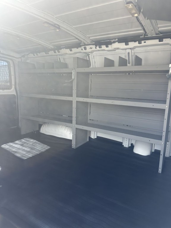 2019 Chevrolet Express Image 12