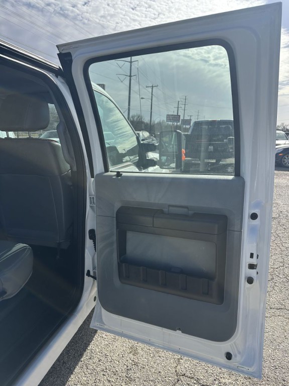 2013 Ford F-250 Image 13
