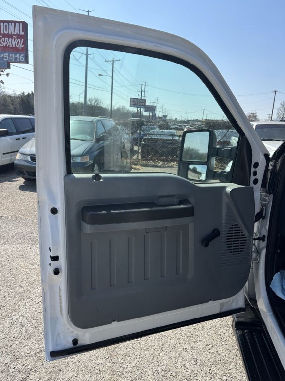 2013 Ford F-250 Image 13