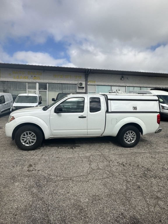 2015 Nissan Frontier Image 3