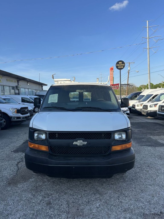 2014 Chevrolet Express Image 2
