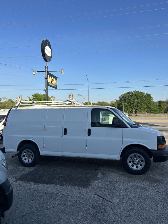 2014 Chevrolet Express Image 7
