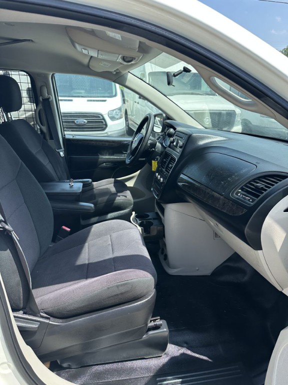 2011 Dodge Grand Caravan Image 10