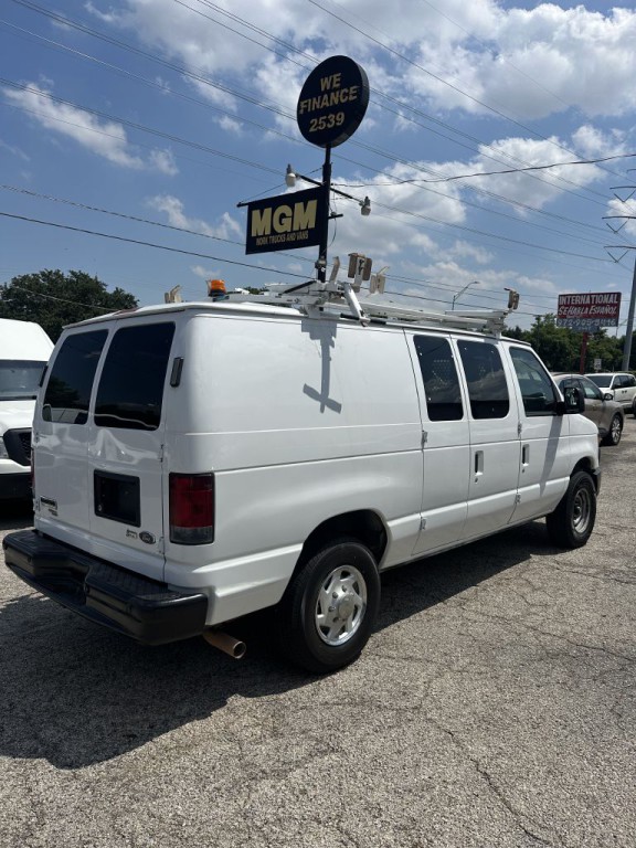 2011 Ford Econoline Image 6