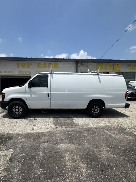 2013 Ford Econoline Image 3