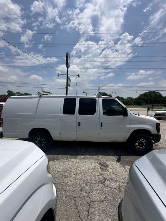 2013 Ford Econoline Image 7