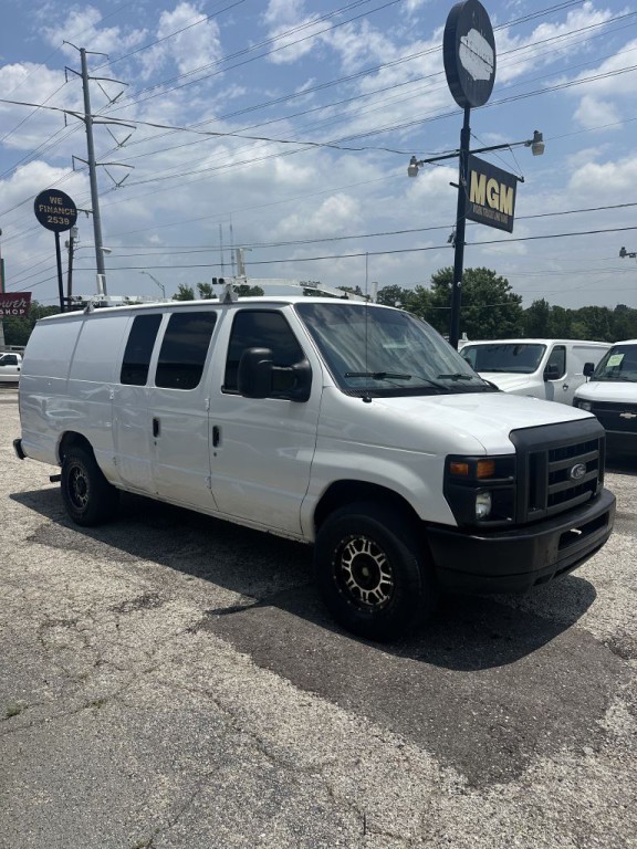 2013 Ford Econoline Image 8