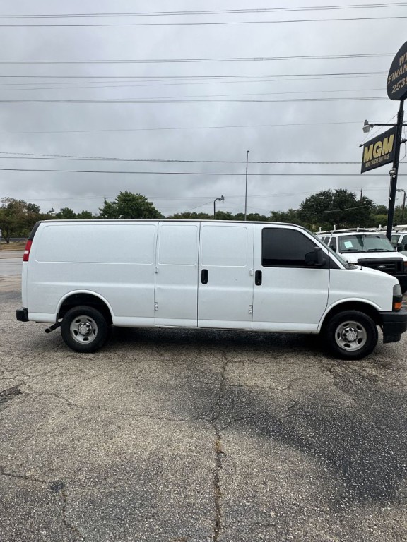 2018 Chevrolet Express Image 6