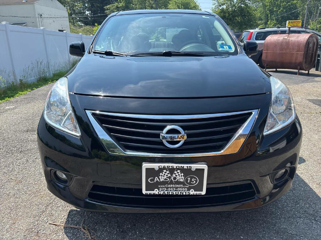 2014 Nissan Versa Image 3