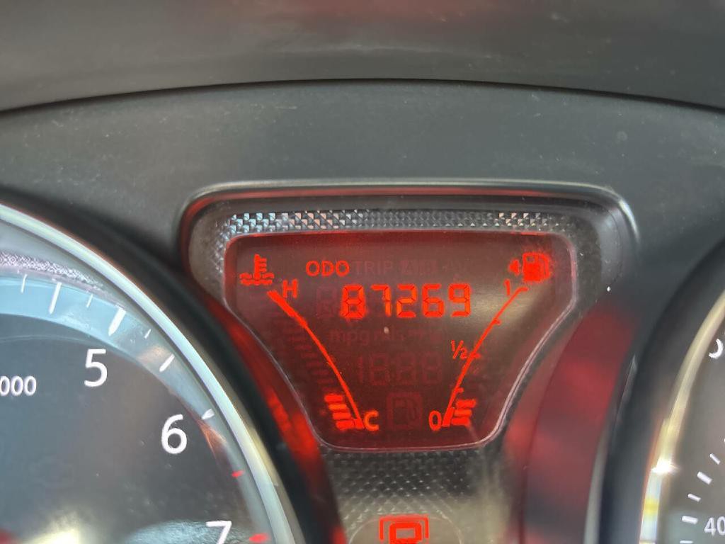 2014 Nissan Versa Image 25