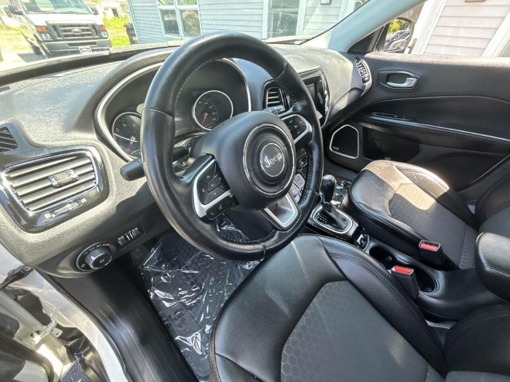 2021 Jeep Compass Image 8