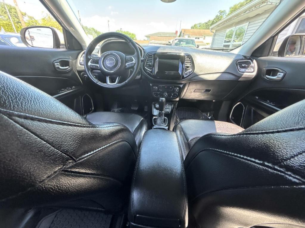 2021 Jeep Compass Image 18