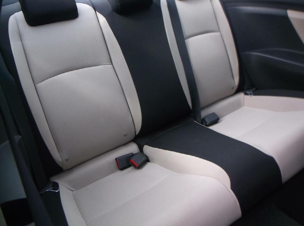 2017 Honda Civic Image 15
