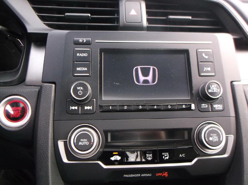 2017 Honda Civic Image 17
