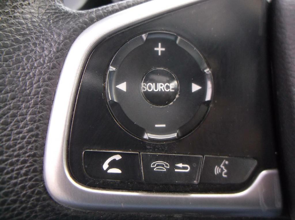 2017 Honda Civic Image 19