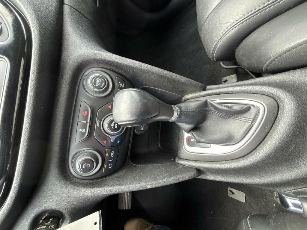 2013 Dodge Dart Image 28