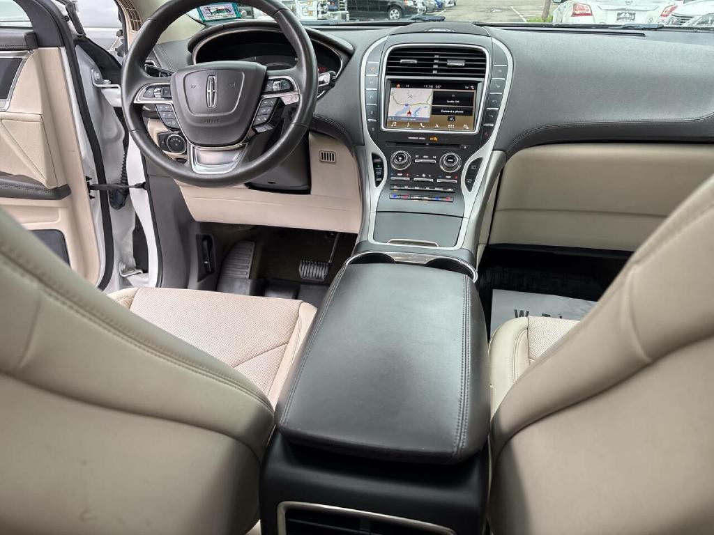 2019 Lincoln Nautilus Image 21