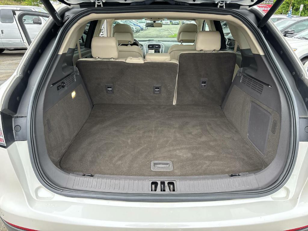 2019 Lincoln Nautilus Image 24