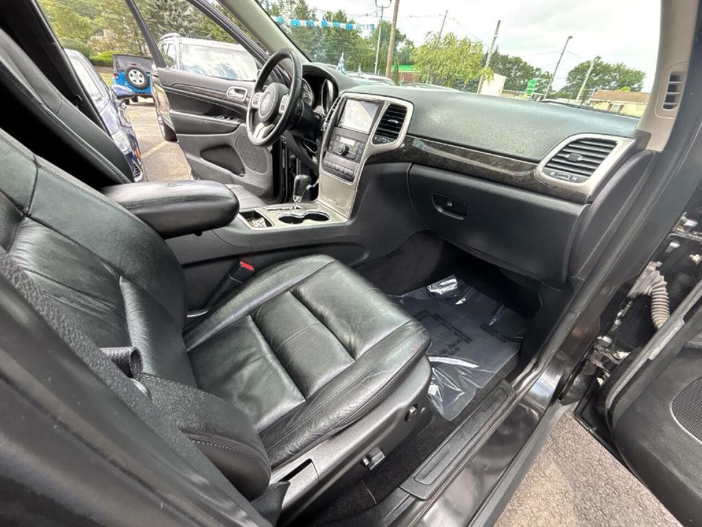 2013 Jeep Grand Cherokee Image 18