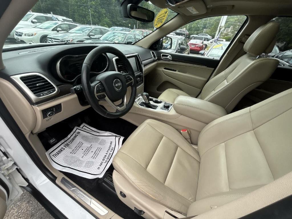 2017 Jeep Grand Cherokee Image 8