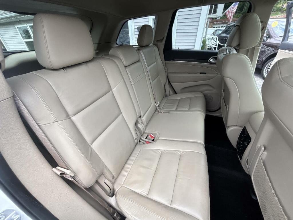 2017 Jeep Grand Cherokee Image 17