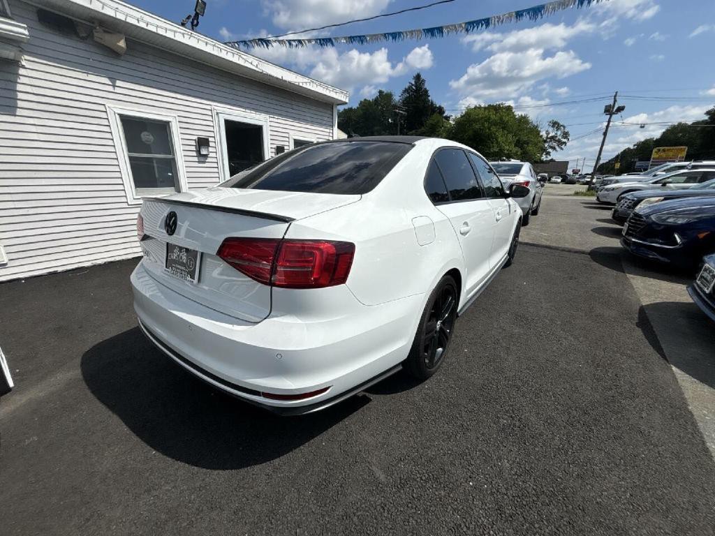 2017 Volkswagen Jetta Image 6