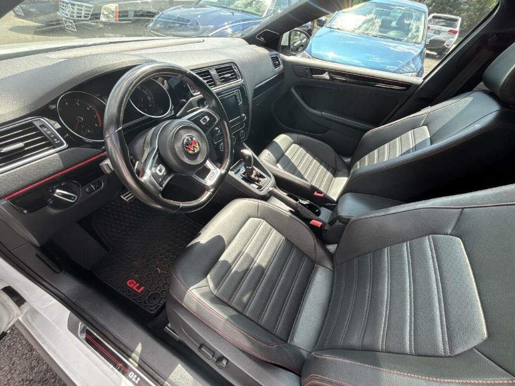 2017 Volkswagen Jetta Image 7