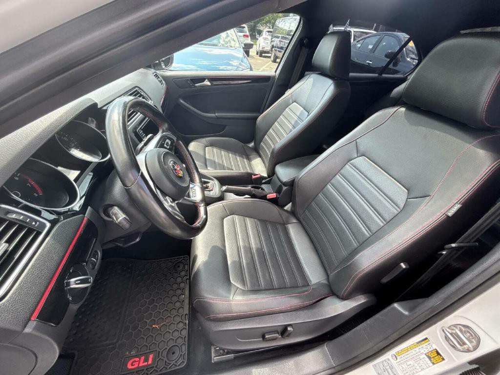2017 Volkswagen Jetta Image 8