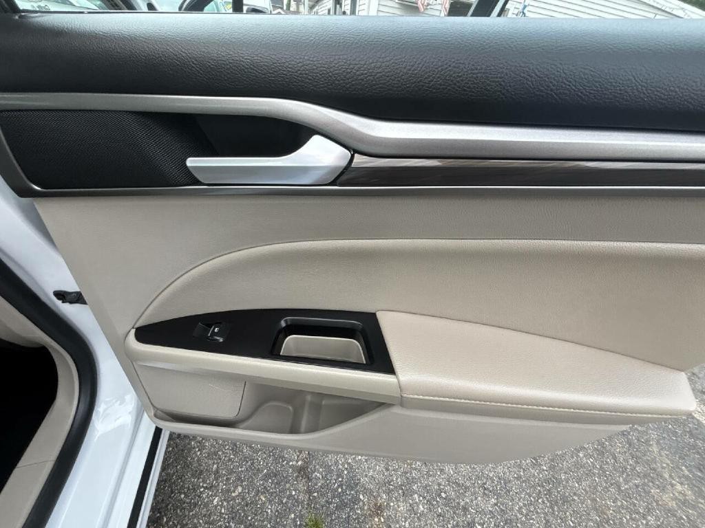 2018 Ford Fusion Image 20