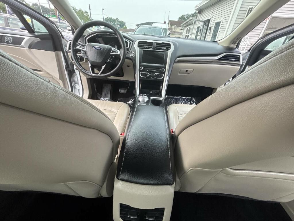 2018 Ford Fusion Image 22