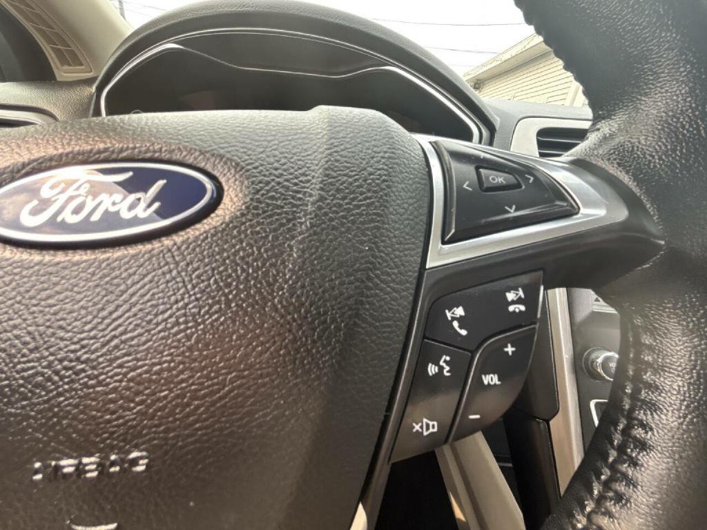 2018 Ford Fusion Image 25