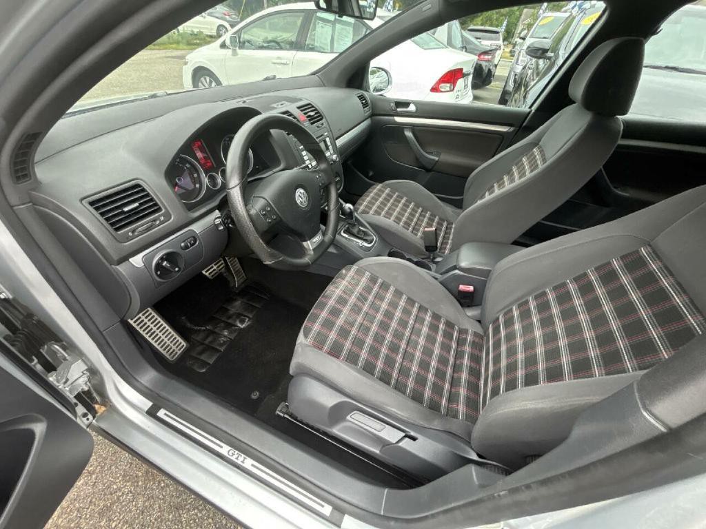 2007 Volkswagen GTI Image 8