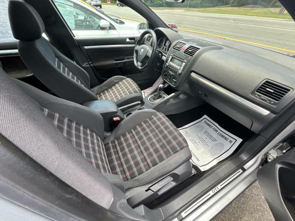 2007 Volkswagen GTI Image 10