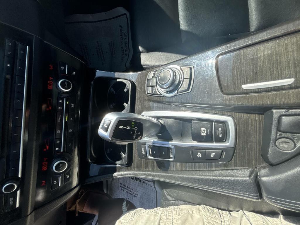 2013 BMW 5 Series Image 19