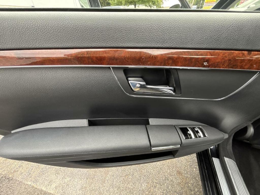 2009 Mercedes-Benz S-Class Image 10