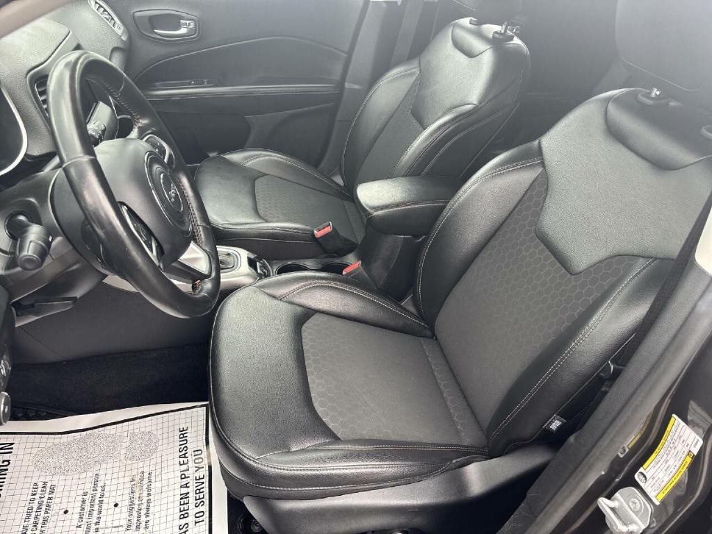2019 Jeep Compass Image 9