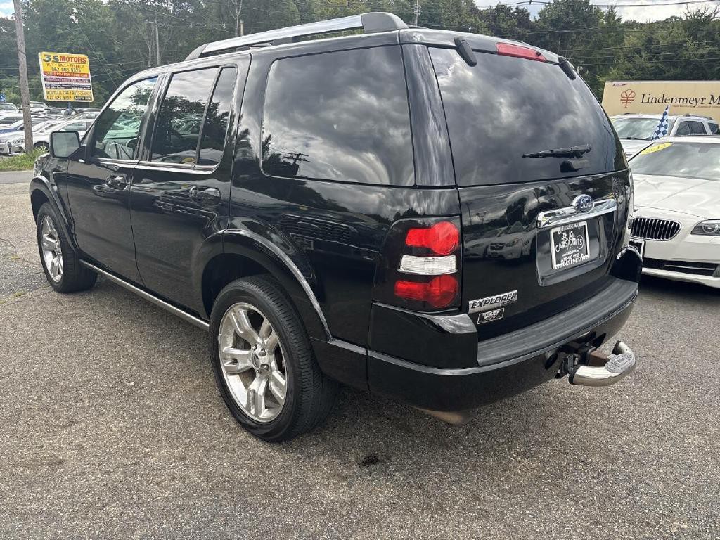 2010 Ford Explorer Image 6