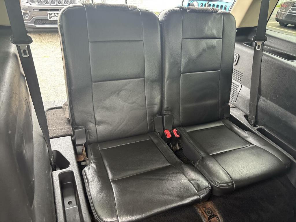 2010 Ford Explorer Image 18
