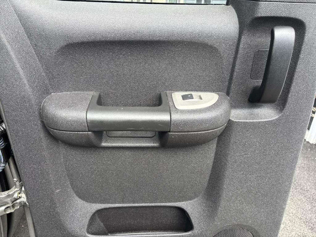 2008 Chevrolet Silverado 1500 Image 11