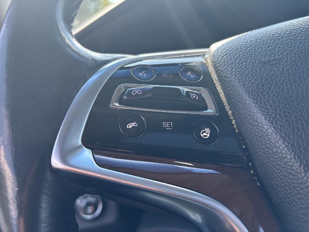 2017 Cadillac Escalade Image 24