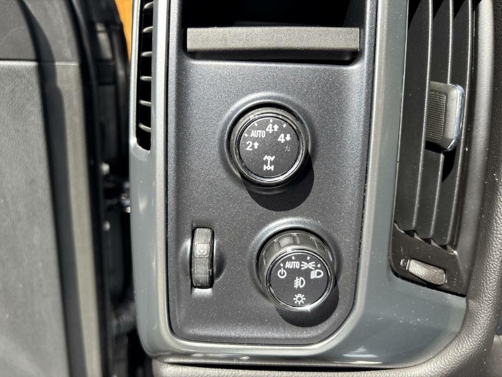 2016 Chevrolet Silverado 1500 Image 24